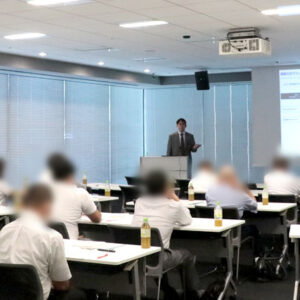 実際の講演風景